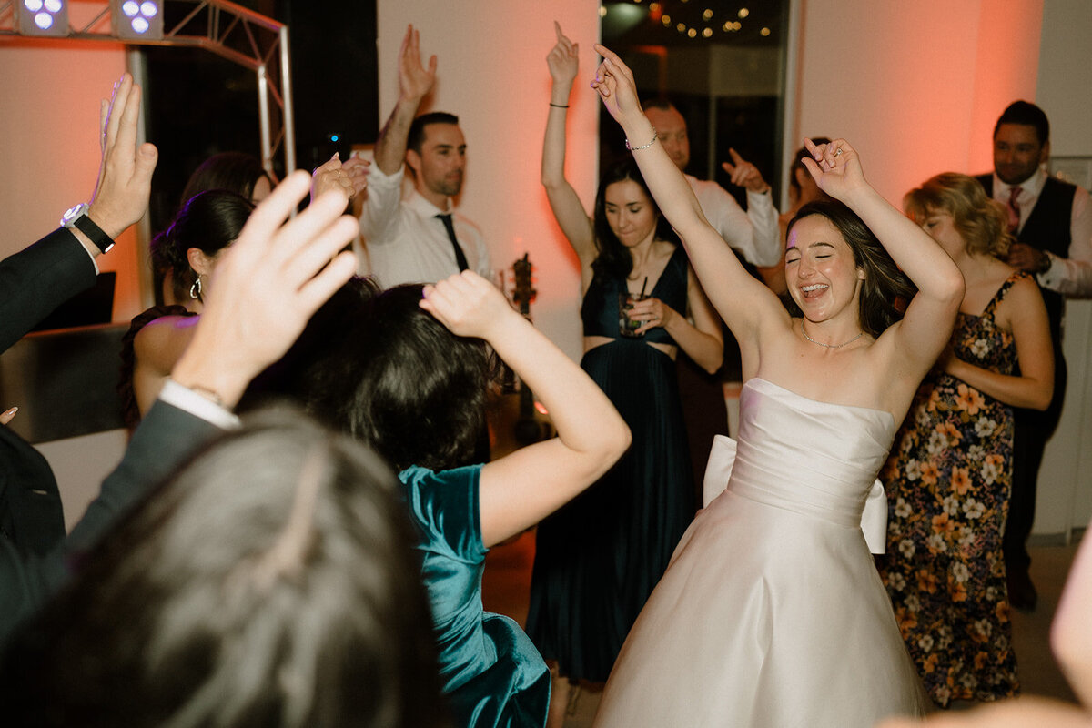 Sea-Cider-Wedding-Victoria-103