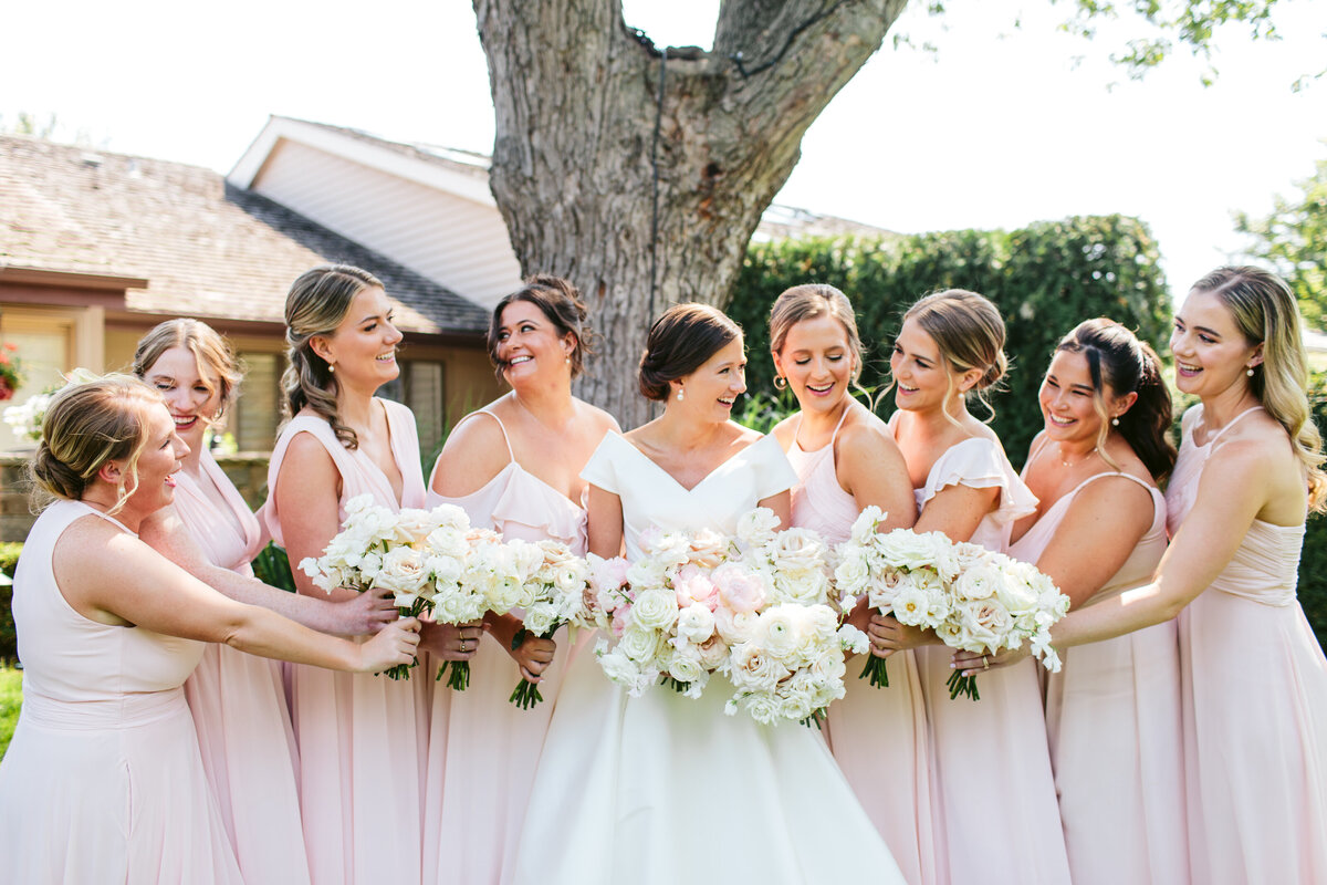 NicodemCreative-Kitty+SpencerWedding-ButterfieldCountryClub-192