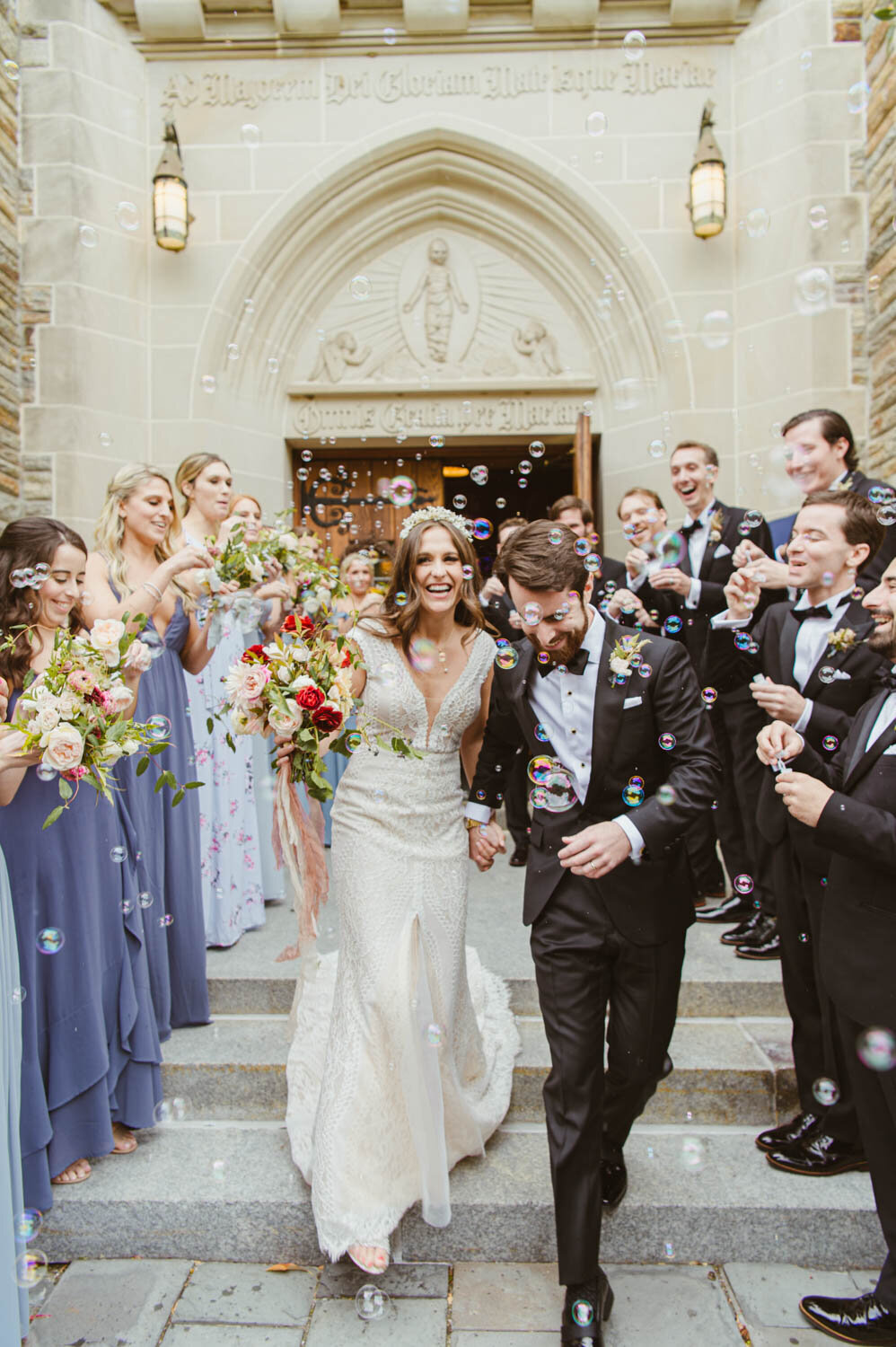 loyola wedding bubbles evergreen museum l hewitt photography-1