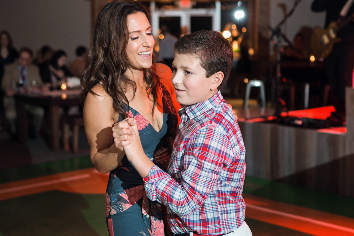 L Photographie Temple Israel bar mitzvah Meadowbrook Country Club 67