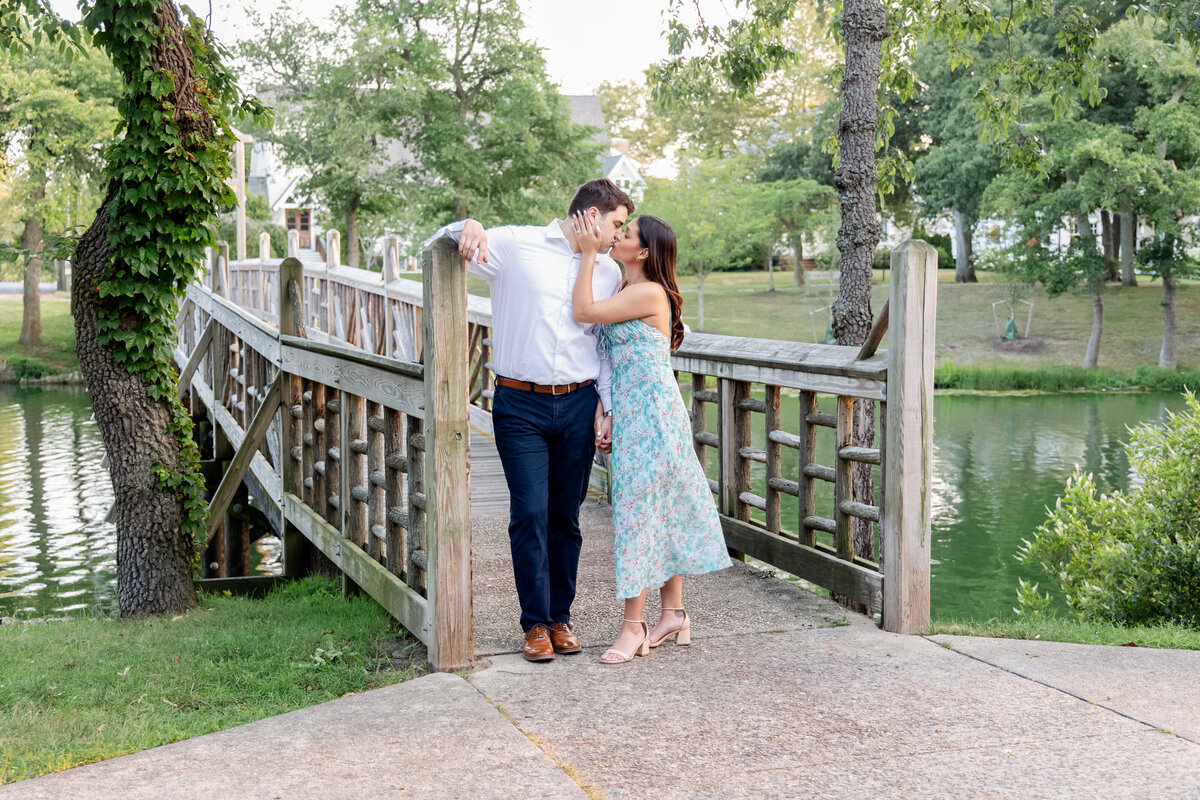 New Jersey Wedding Photographers	Spring Lake, NJ	Devine Park 	Engagement Session	Summer August	Elegant Luxury Artistic Modern Editorial Light and Airy Natural Chic Stylish Timeless Classy Classic Romantic Couture Fine Art Experienced Professional Love Couples Emotional Genuine Authentic Real Fashion Fairy Tale Dream Lovers Jersey Shore Intimate	Engagement Session Photos Portraits Image 23