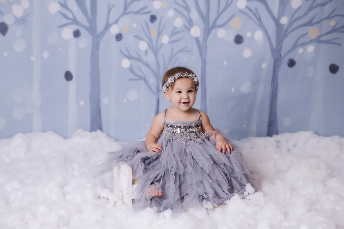 Cali 1 year old cake smash-1100