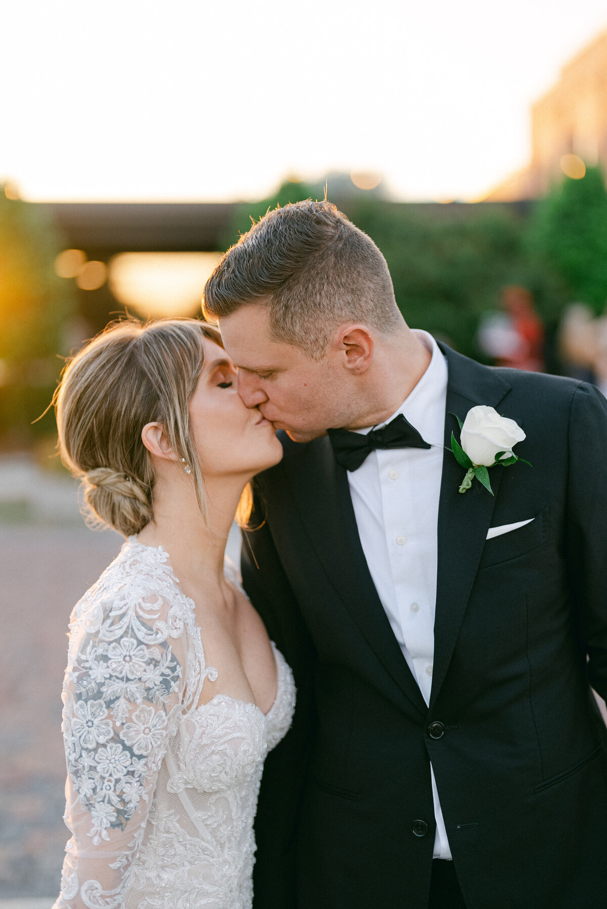 Kristen Weaver Photography Orlando Florida Destination Photographer Worldwide Wedding Editorial Fashion Inspired Clean Film KWP -0818