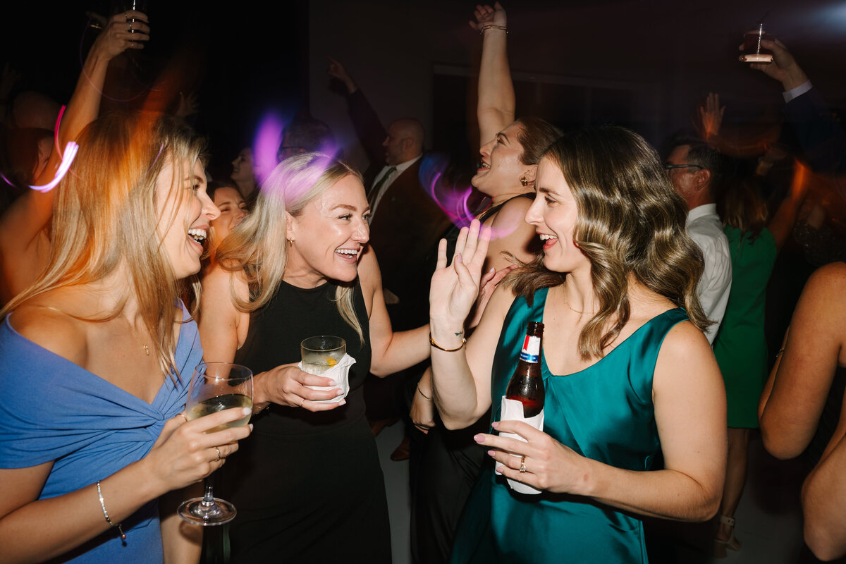 St. Louis Luxury Wedding Photographer Dance Floor Party Photos16
