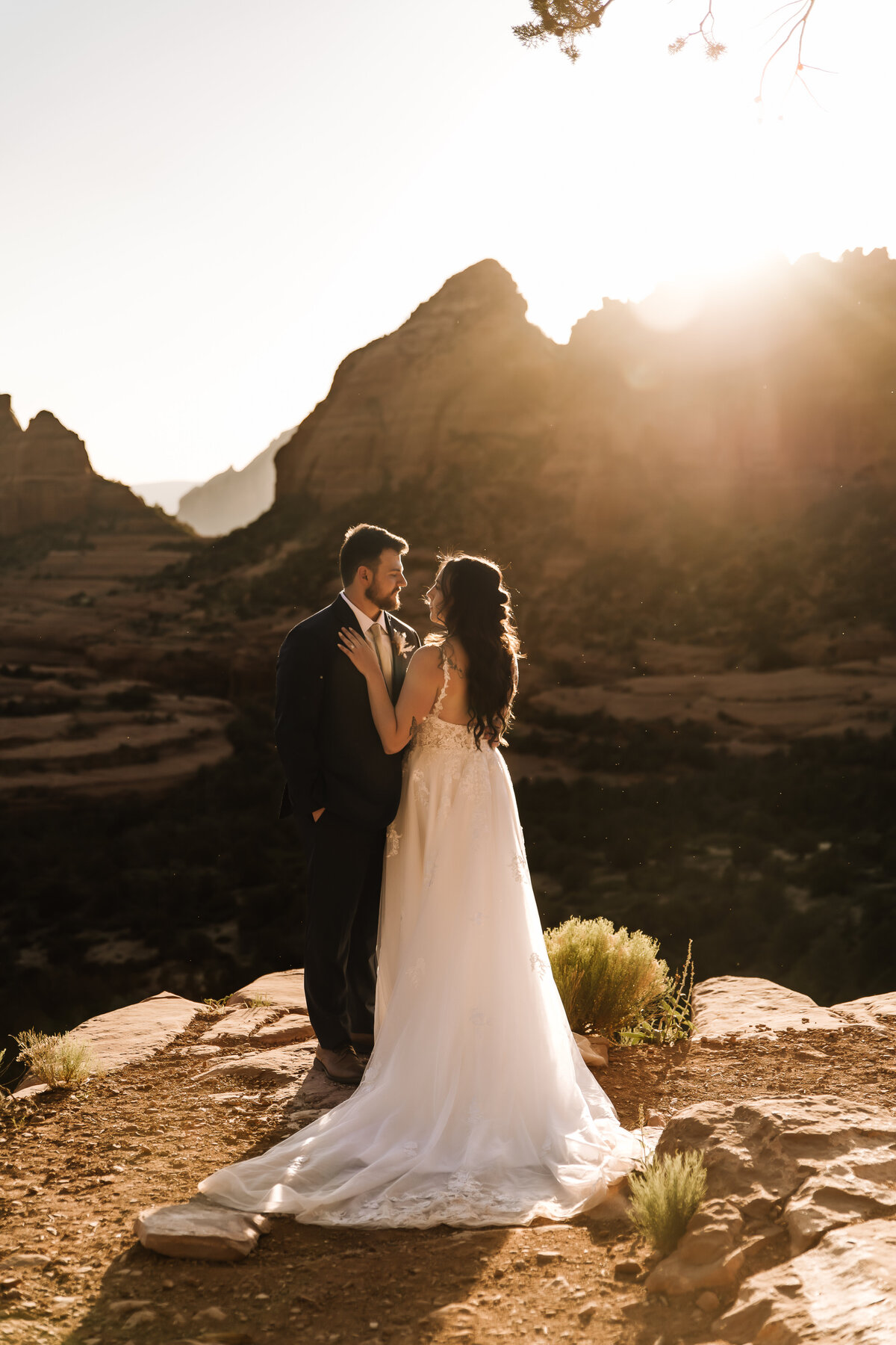 elopement photography on the mountainside