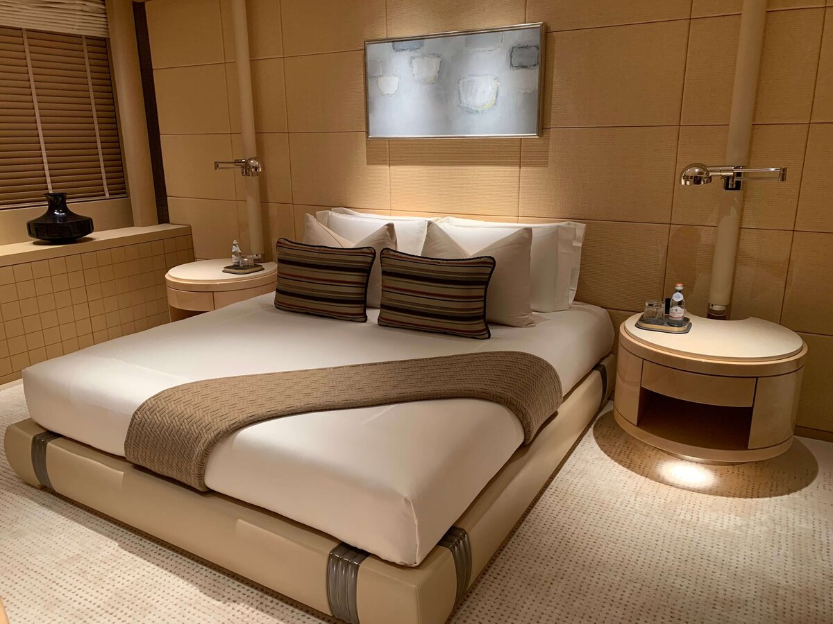 Superyacht Room