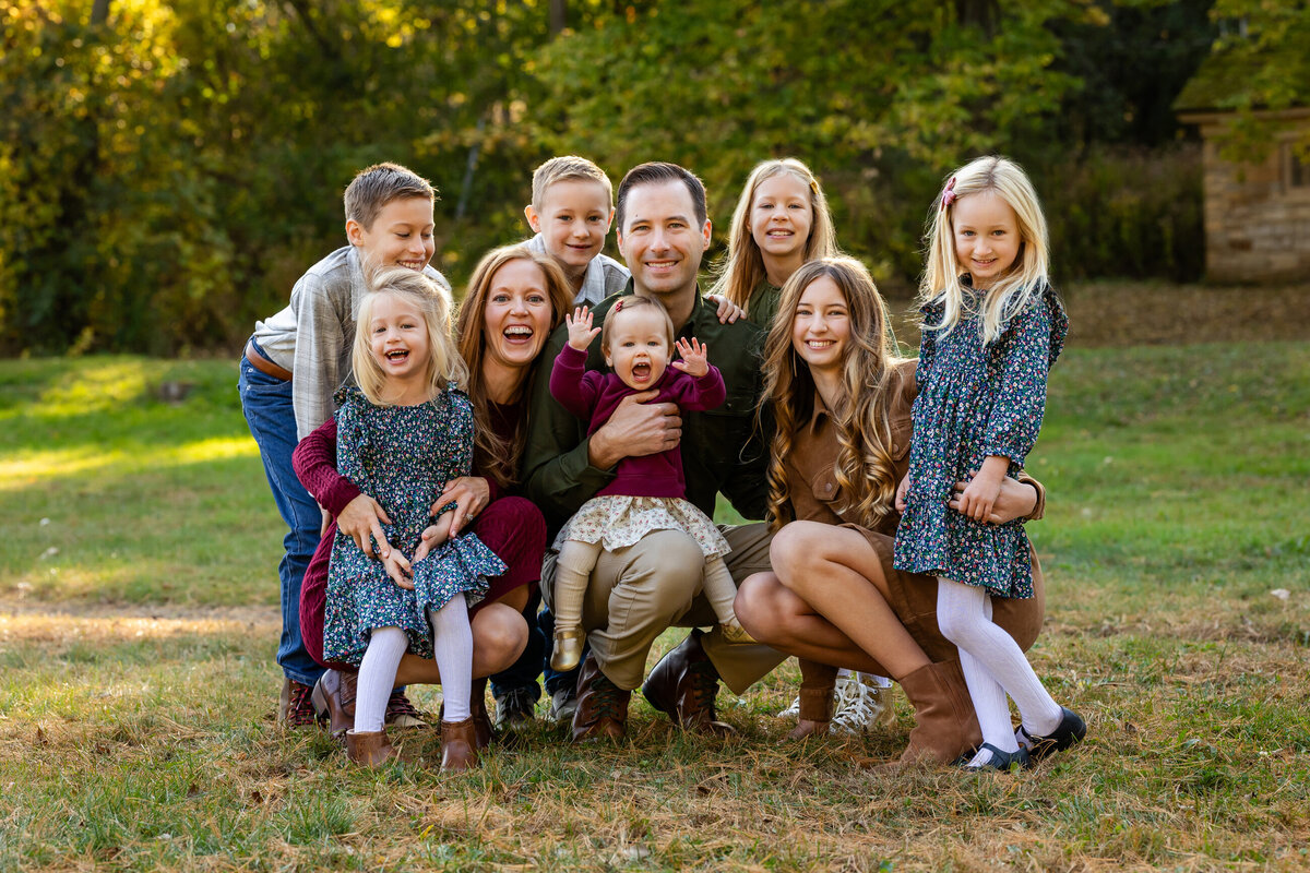Large Family Minneapolis Photographer