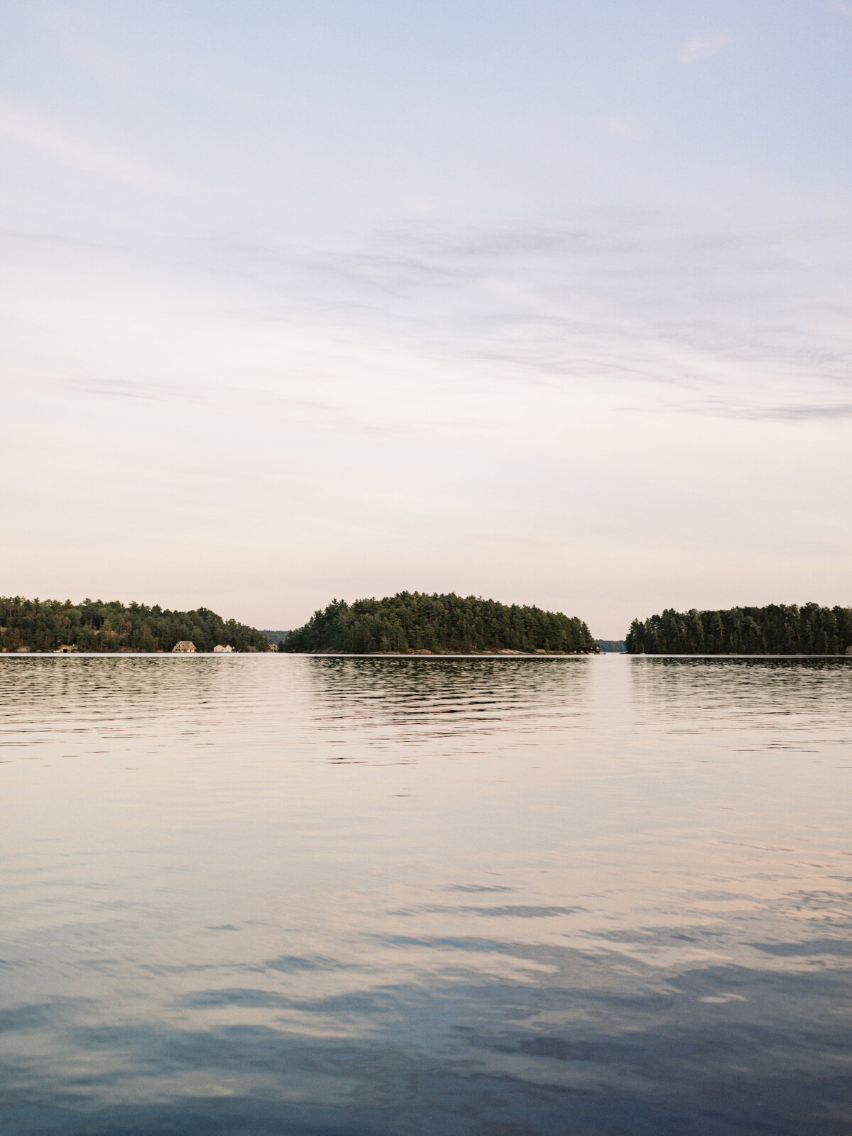 AshleyPigottEvents-Wedding-Emily&Conrad-Muskoka-LakeJoseph-051
