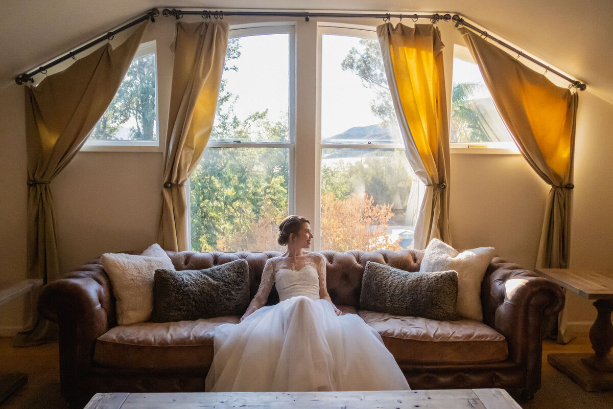 romantic-whimsical-newhall-mansion-estate-wedding-9
