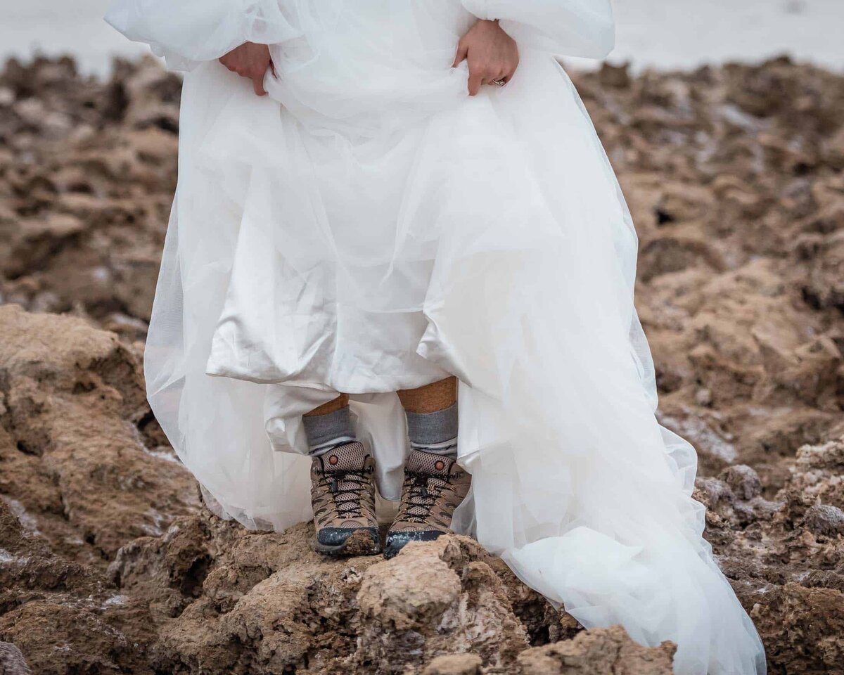 desert-elopement-photographer-7-Soul-and-Sky-Weddings