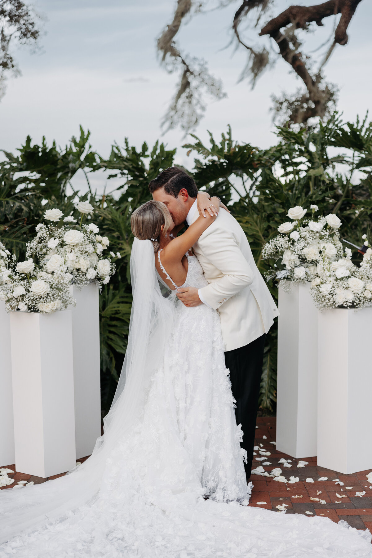 madison + tucker ceremony 263