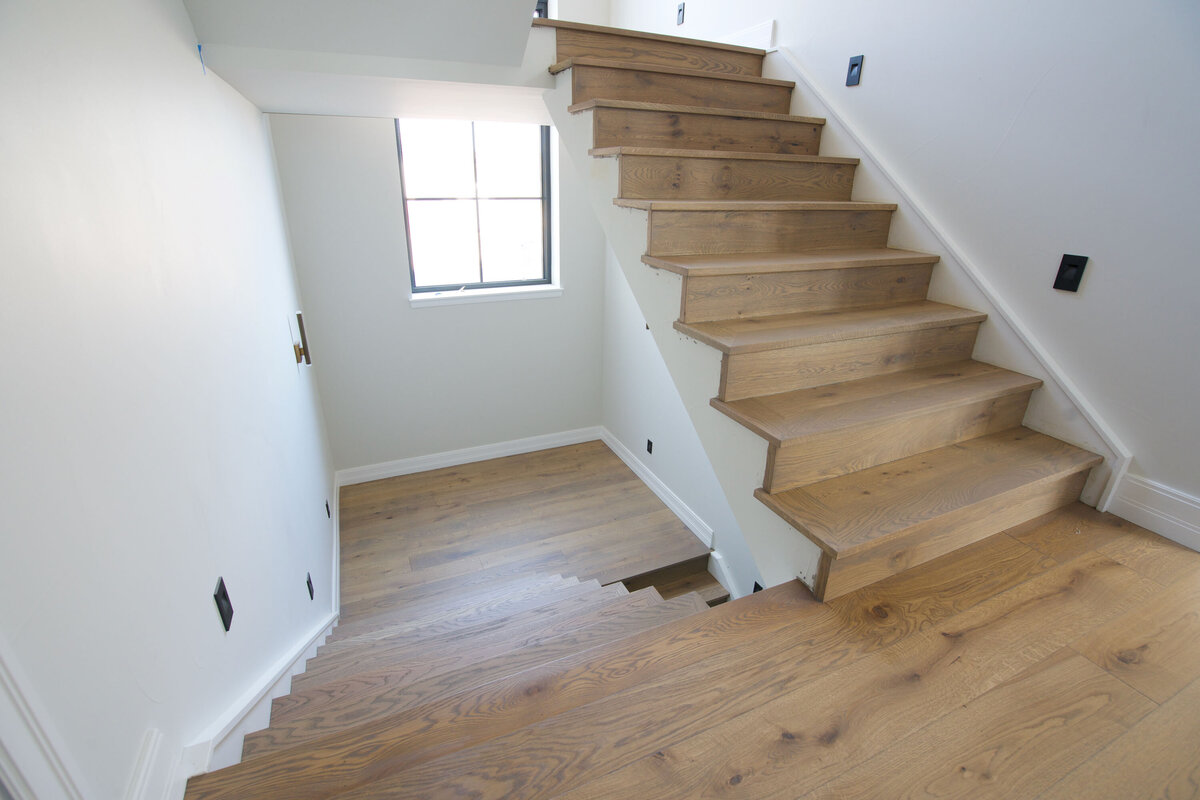 Soen-Hardwood-Denver-Colorado-Flooring-Dinosaur-Ridge-Project31