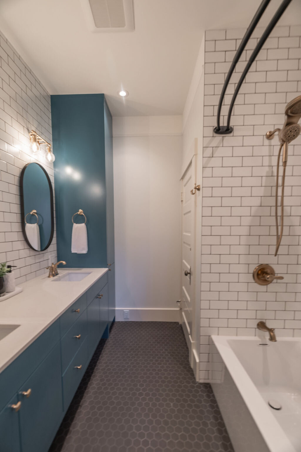 Luxury home builder Vancouver Scott Hanson 6