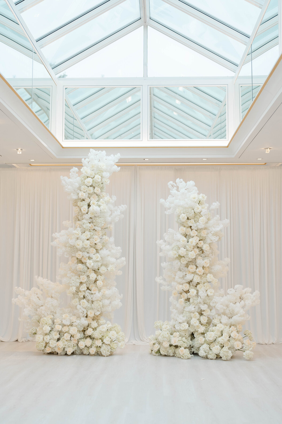 Premier-Events-Crystal-Plaza-41