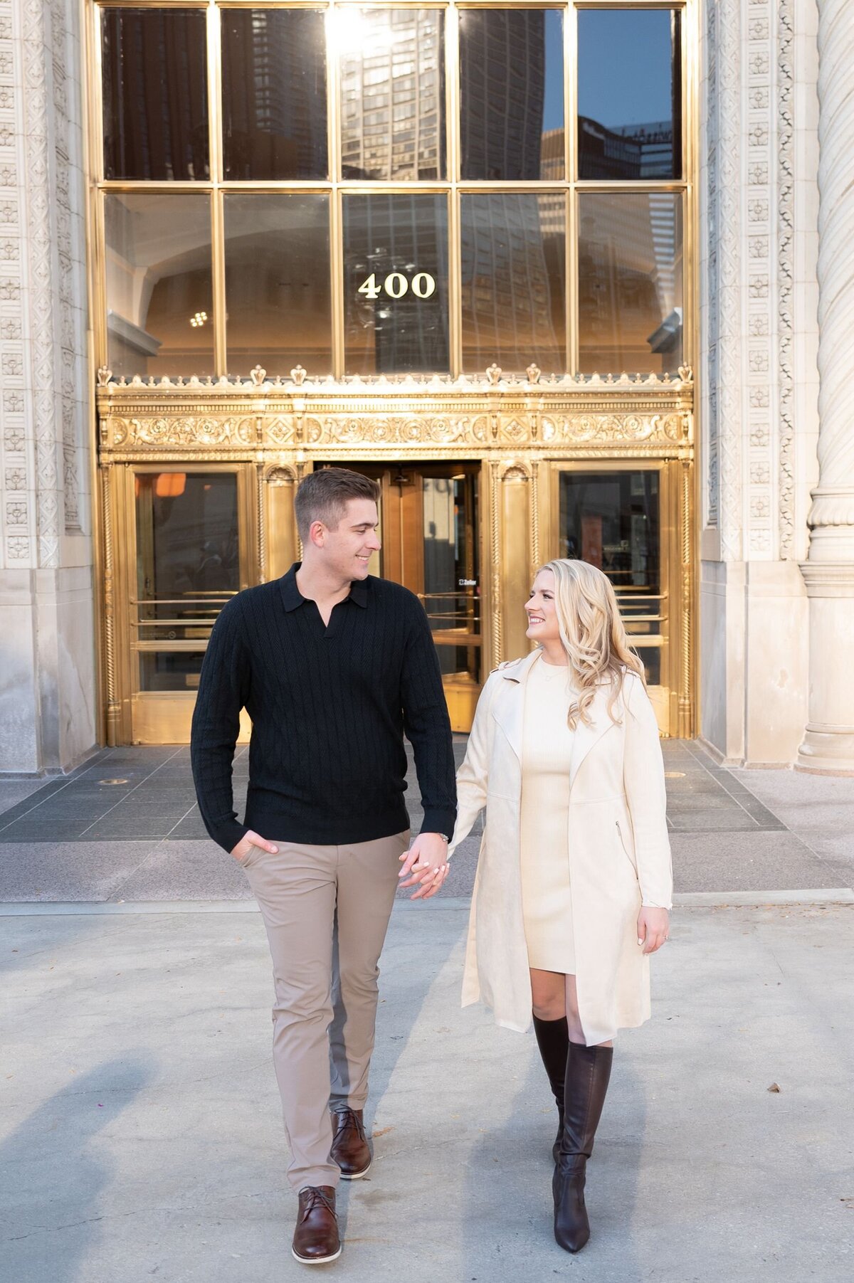Meaghan-and-Lian-Chicago-Engagement-9