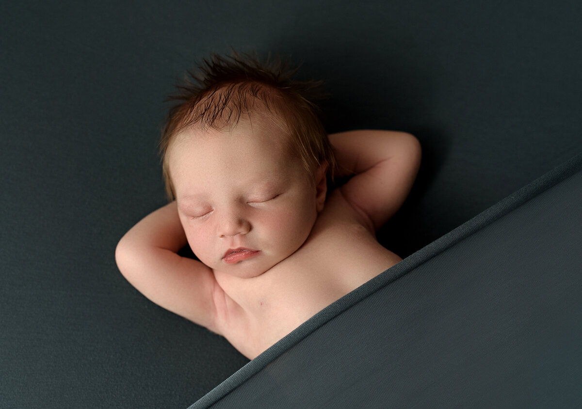 newborn photography in West Lafayette Indiana, newborn photography packages, best newborn photographer