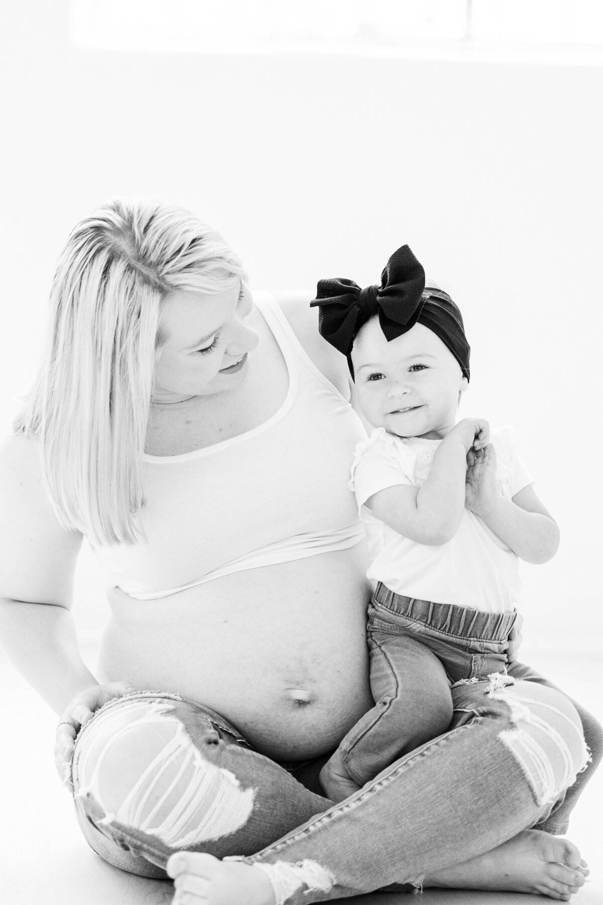 fort-worth-maternity-photographer-studio-session-5