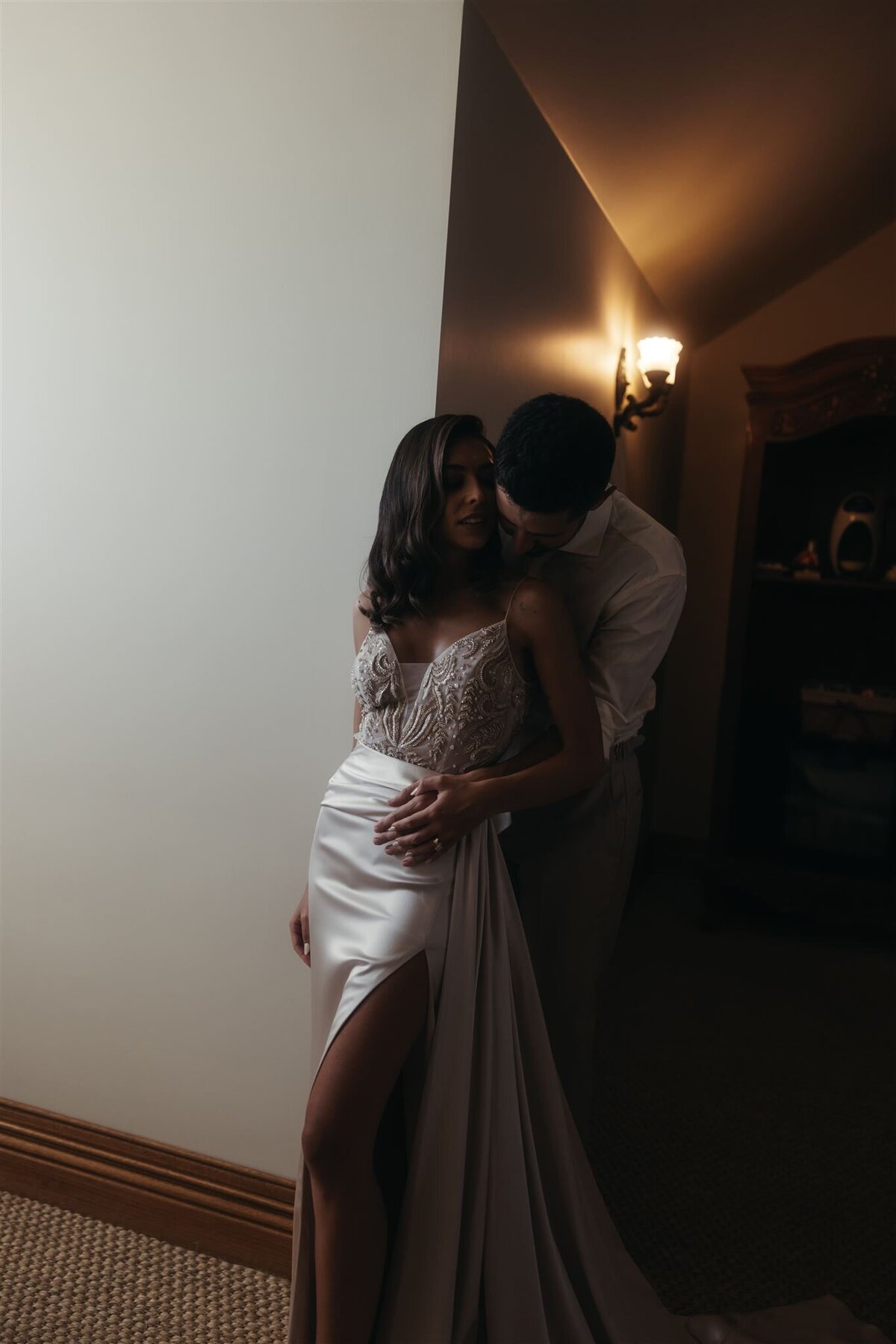 Maegan-Brown-Moments_240318_Wedding_Carri-Parker_Campbell-Point-House_2220_websize