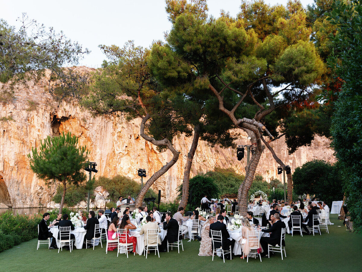 Black-Tie-Wedding-at-Four-Seasons-and-Vouliagmeni-Lake-098