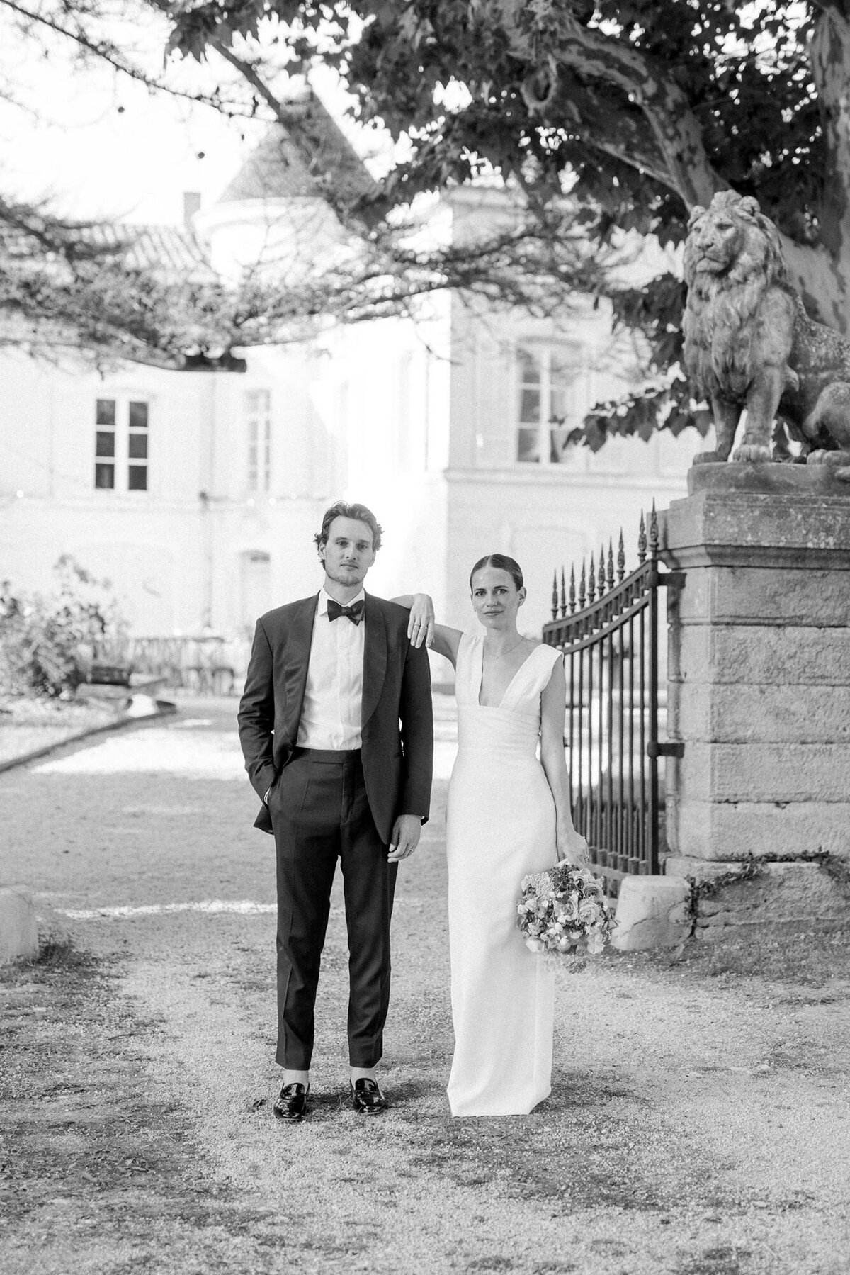 Maïlys Fortune Photography Husband Wife Wedding Weddings Photography France Switzerland Italy Timeless Dreamy Imagery Bilingual French English Destination Weddings Destination Wedding Provence French Riviera Paris Lake Como Tuscany88