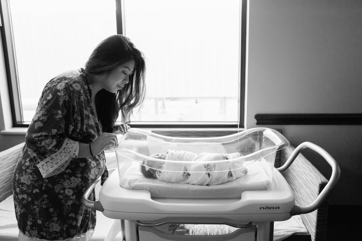Dallas newborn hospital photographer fresh 48