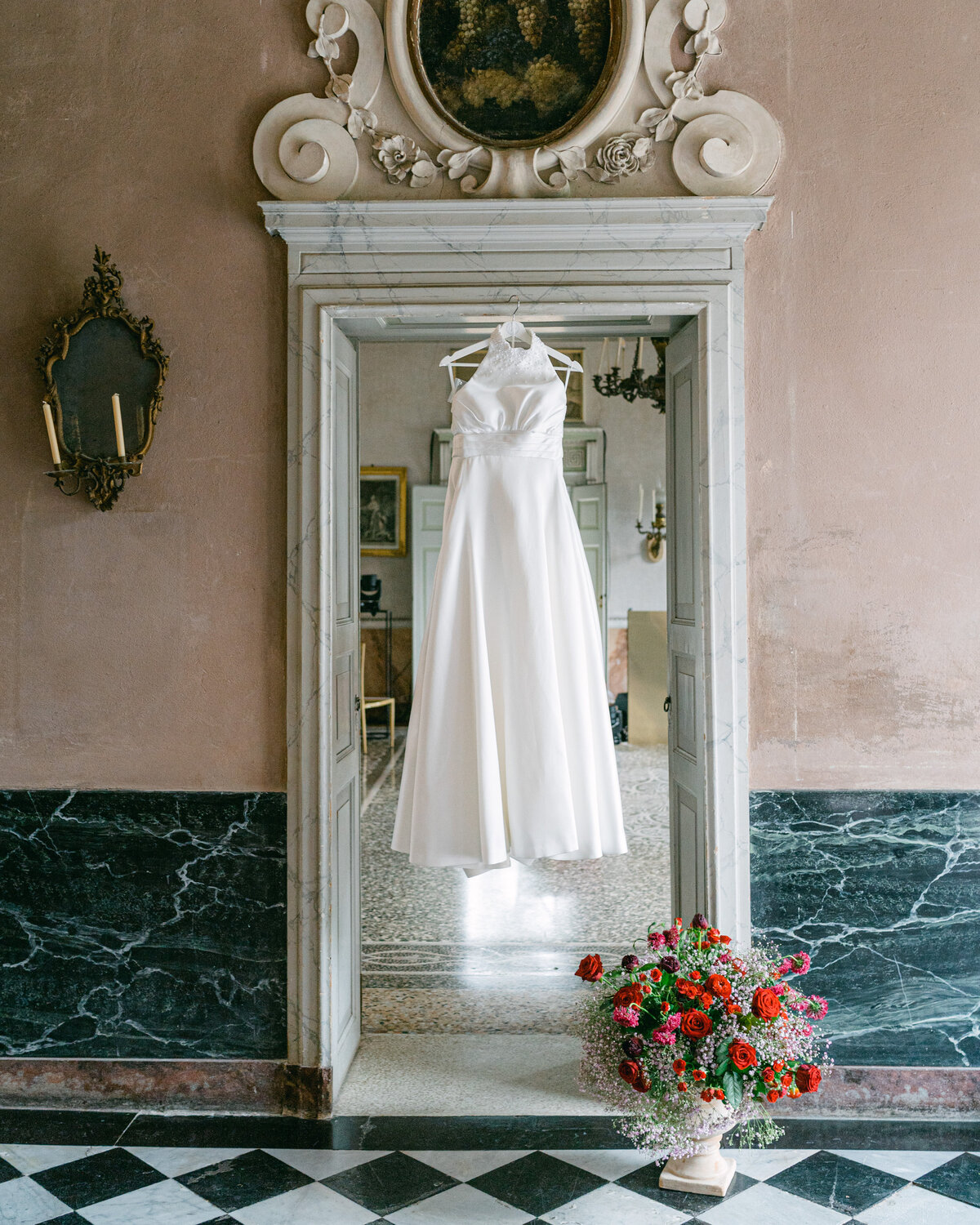Bespoke wedding dress and flowers at Lake Como wedding venue Villa Pizzo