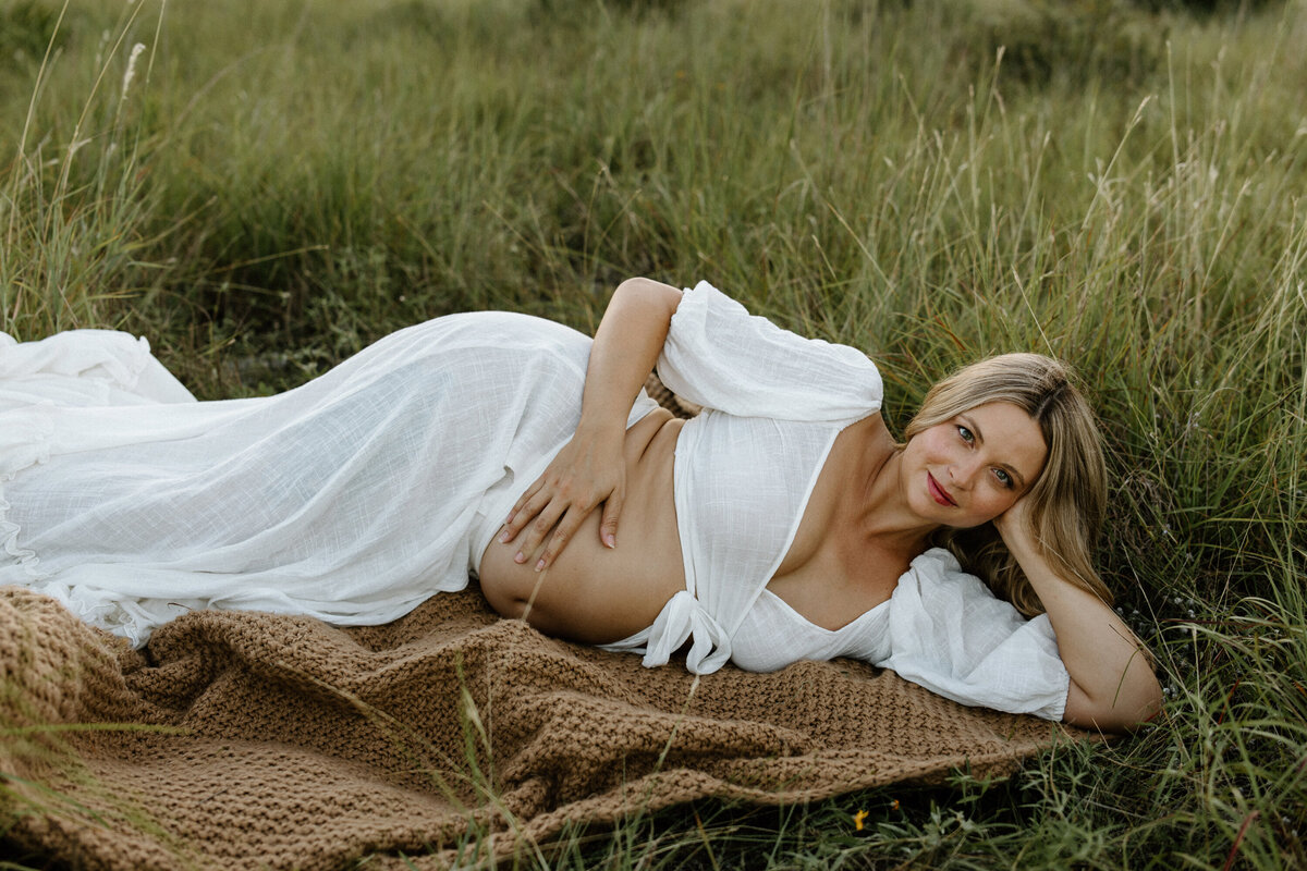 Austin-Lifestyle-Photographer-HamiltonMaternityStory-37