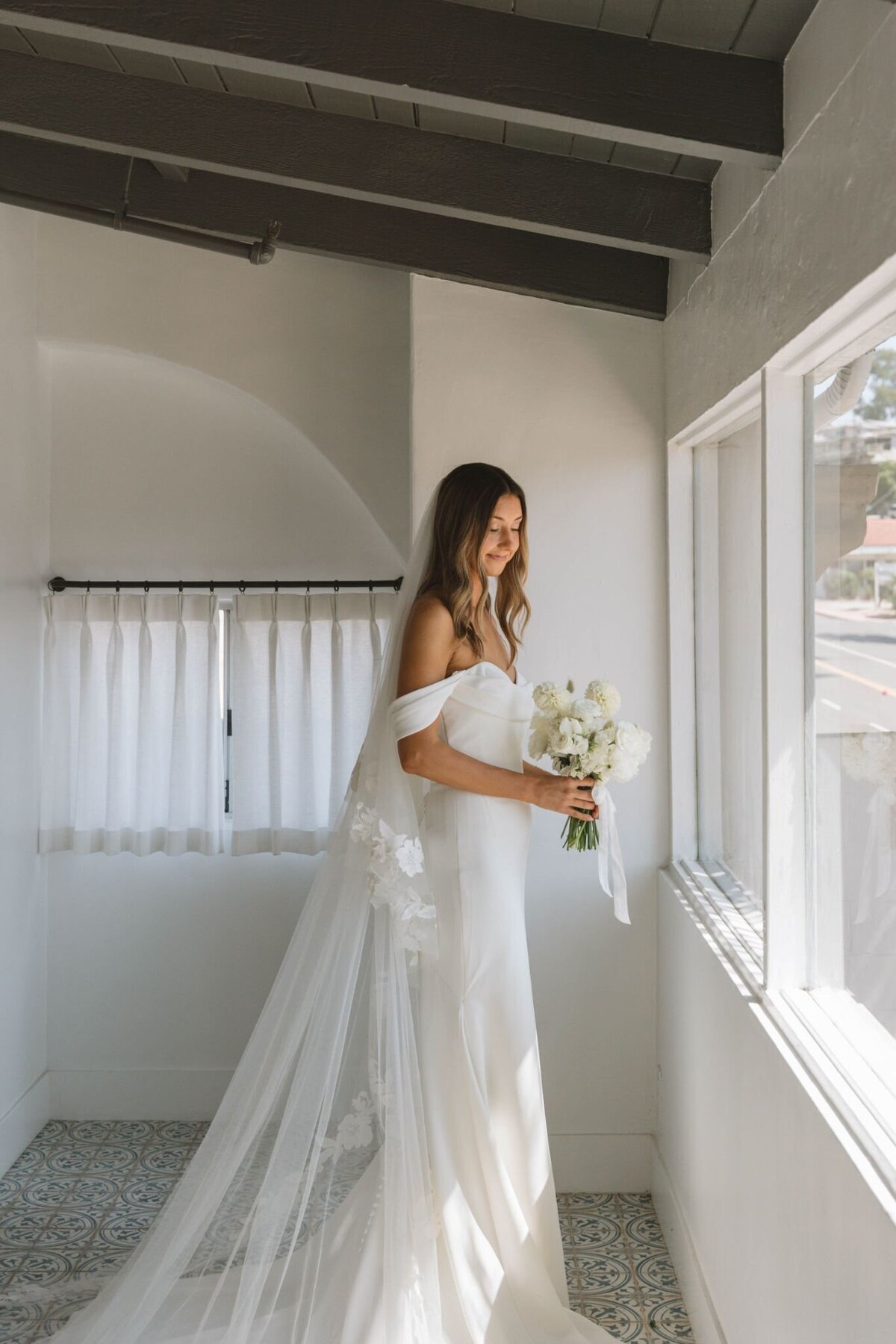 pretty-palm-leaf-event-co-caroline-and-phillippe-wedding-15