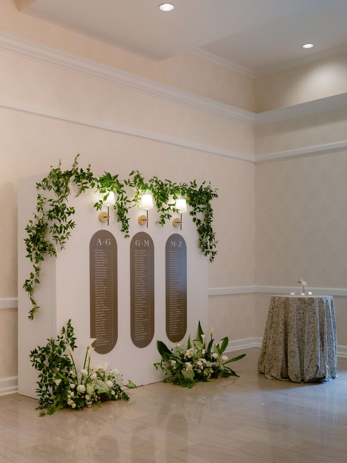 talia-connor-escort-wall-floral-gardens-springvale-floral