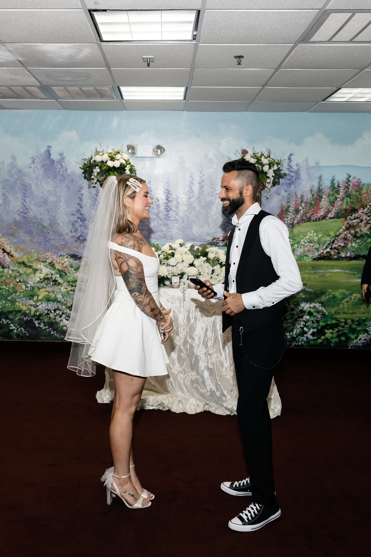 64_riskyexposure_sasha-andy_las-vegas-elopement-photography