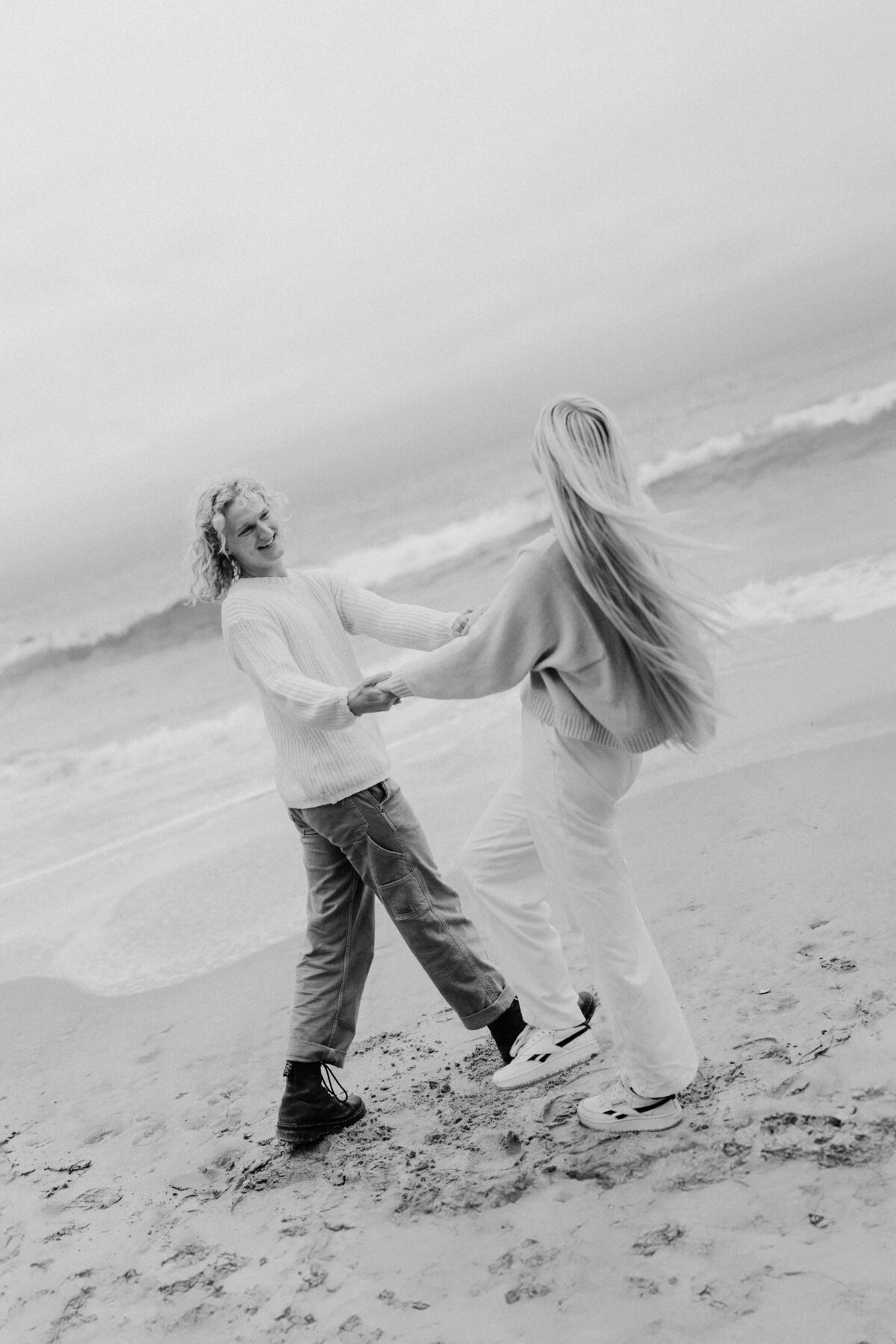 cozy-coffee-beach-date-laguna--18