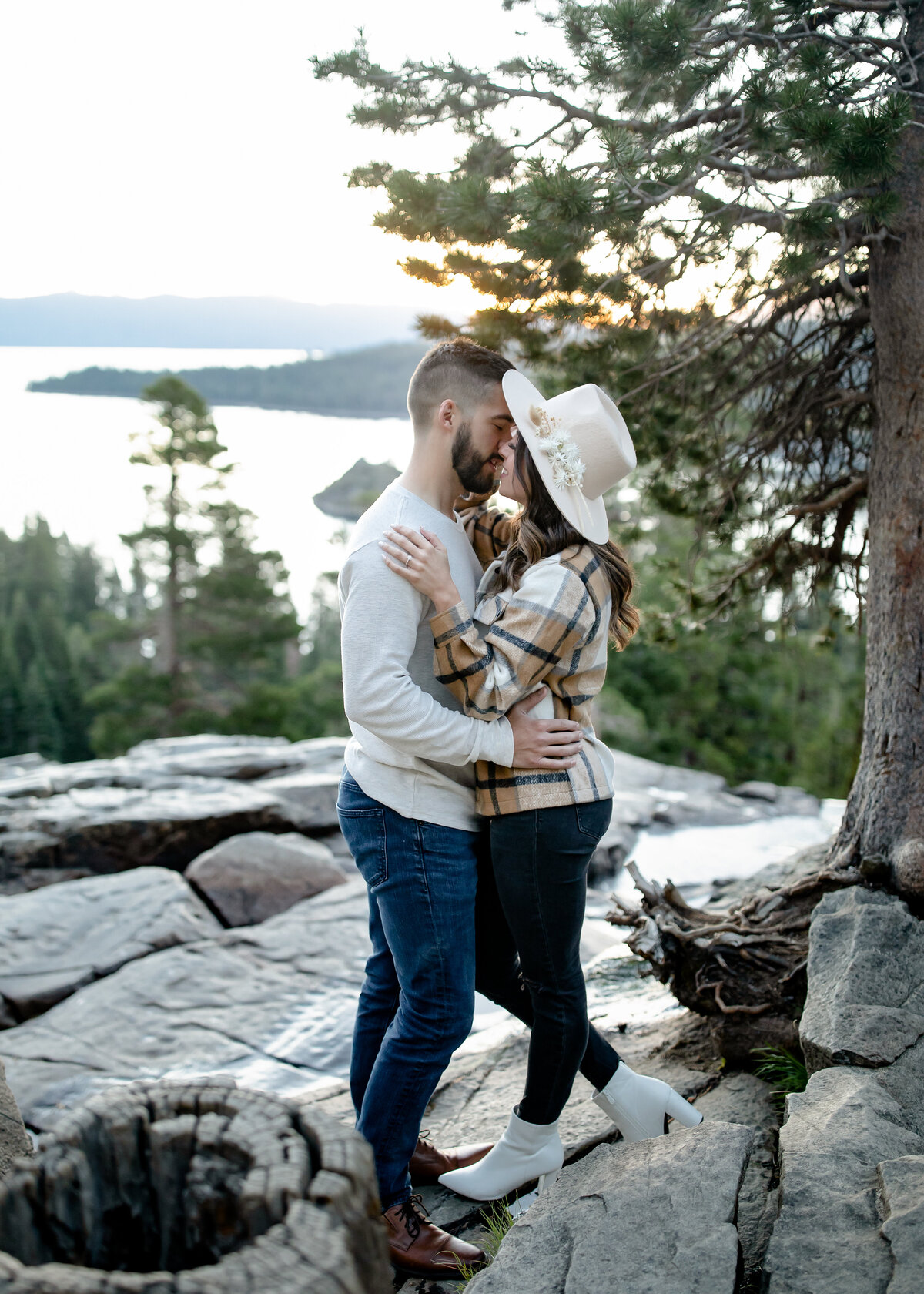 08272022_Emily+ZachEngagements_EmeraldBayLakeTahoeCA_AnjaJensenPhotography-90