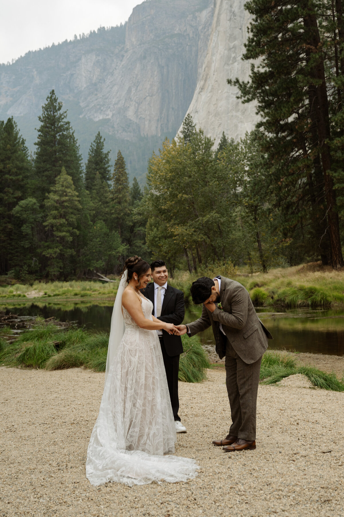 SamAlanElopeinYosemite_SNP-6