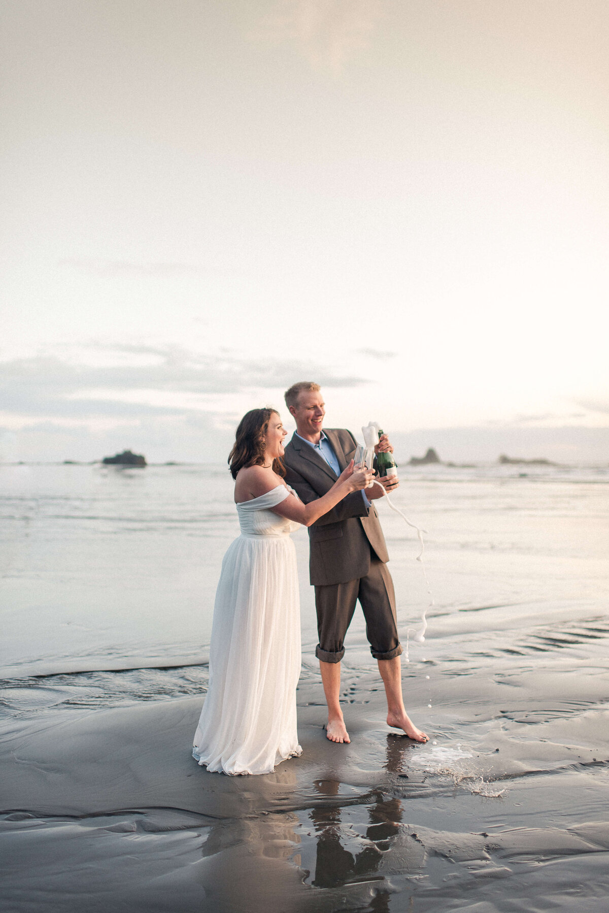 ruby beach elopement champagne toast