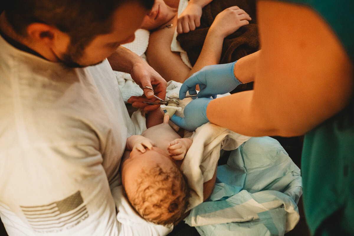 BestMichiganBirthPhotographer-53