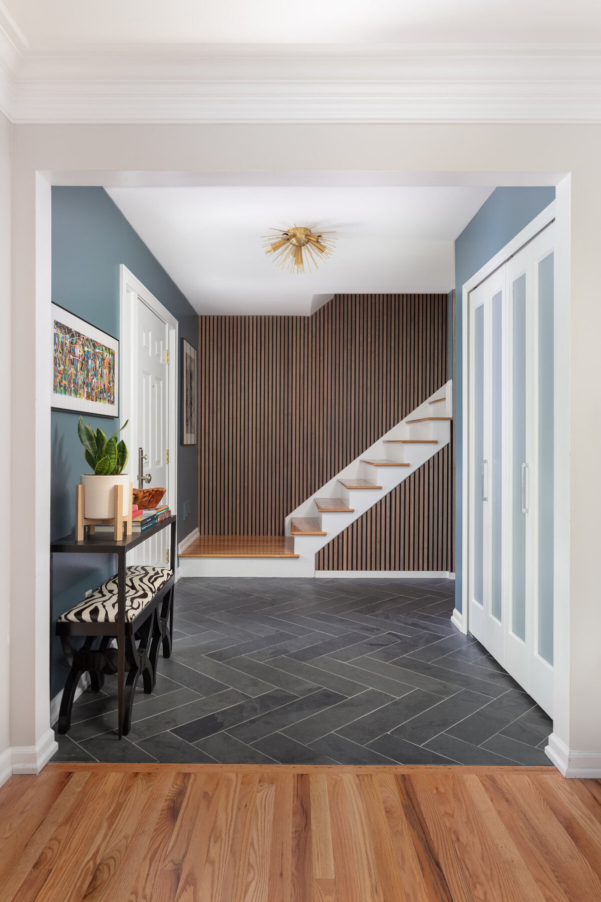 736 Lakepointe-DR-6