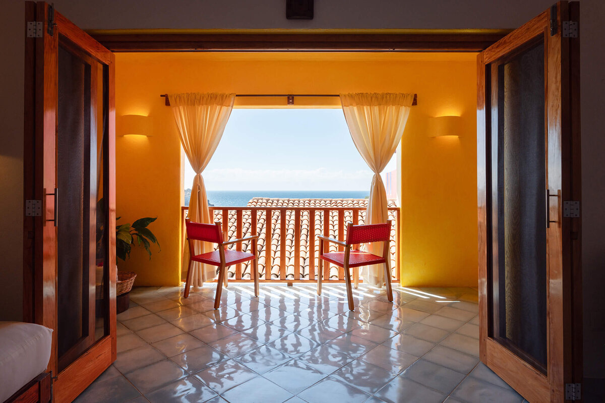 03-2-Careyes-Mexico-Properties-Casita-Cocodrilo-Living-Room-4722