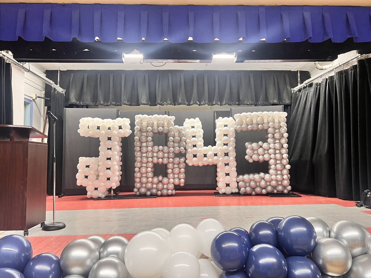 jumbo letter balloons