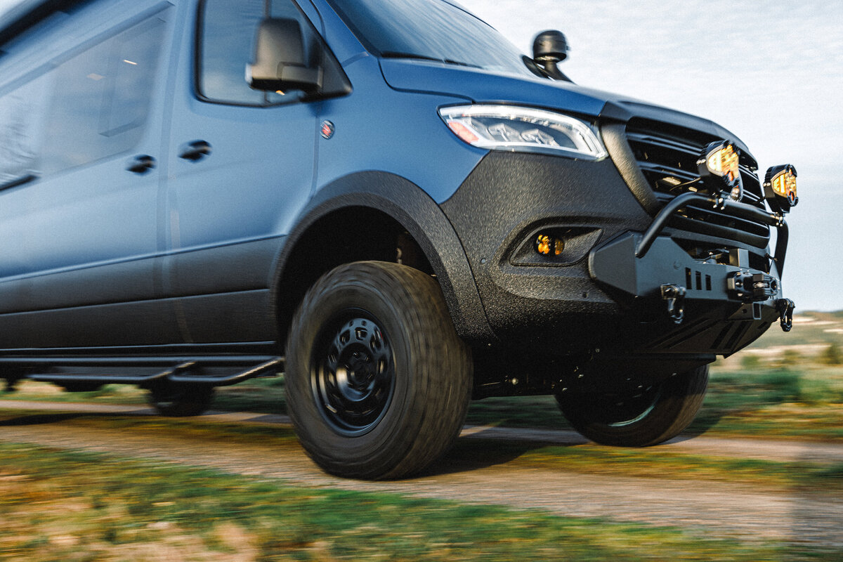 1_FORADVENTURE_108_BenchmarkVehicles2