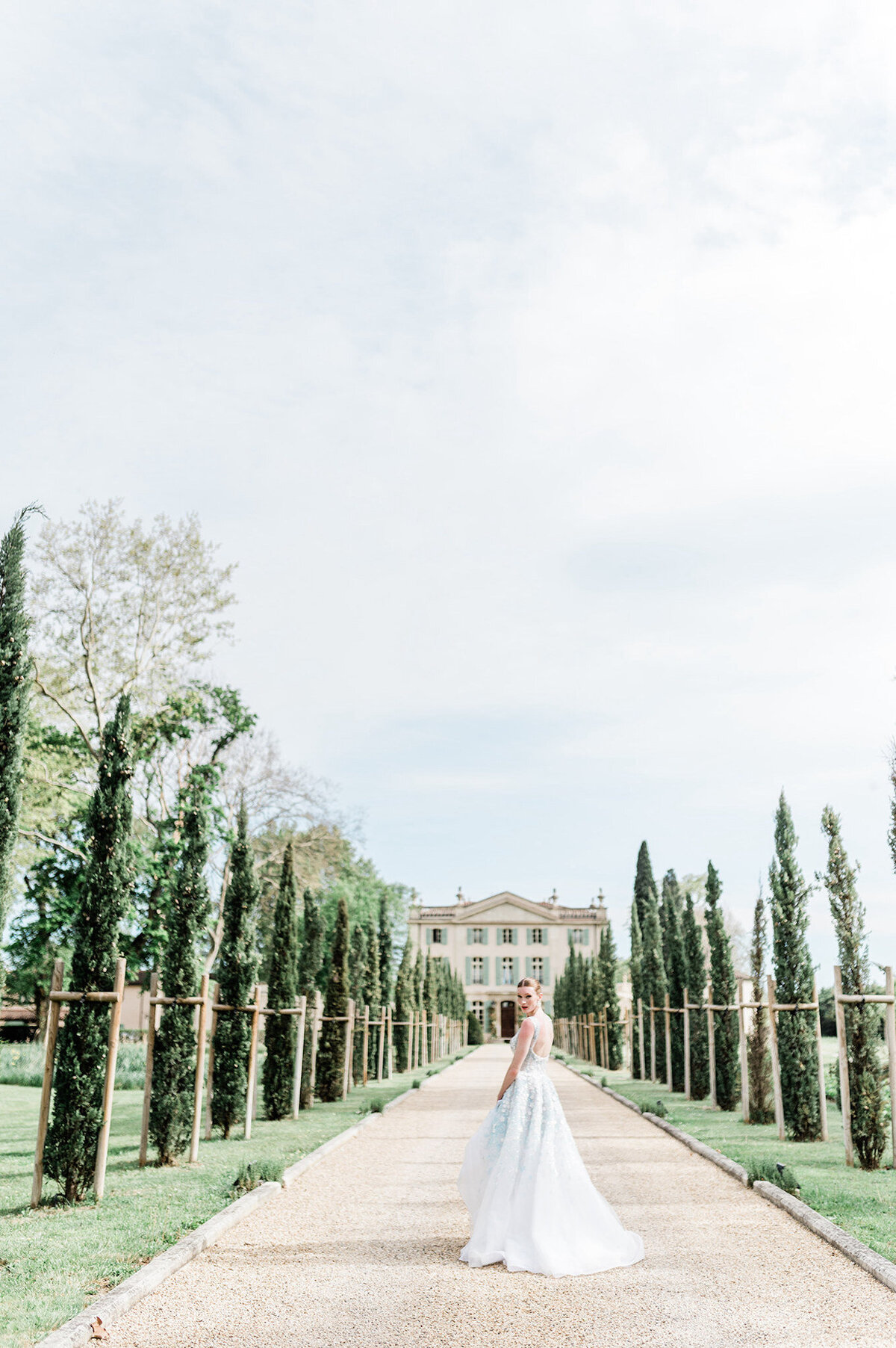 Cherish the intimate moments of your wedding celebration in the South of France with our luxury services. Our fine art lens transforms your journey into a visual story, capturing the delicate details and emotions that define your connection, against the backdrop of Château de Tourreau's splendor.