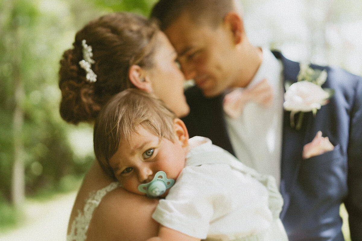 intimate backyard woodsy wedding in sneads ferry north carolina 