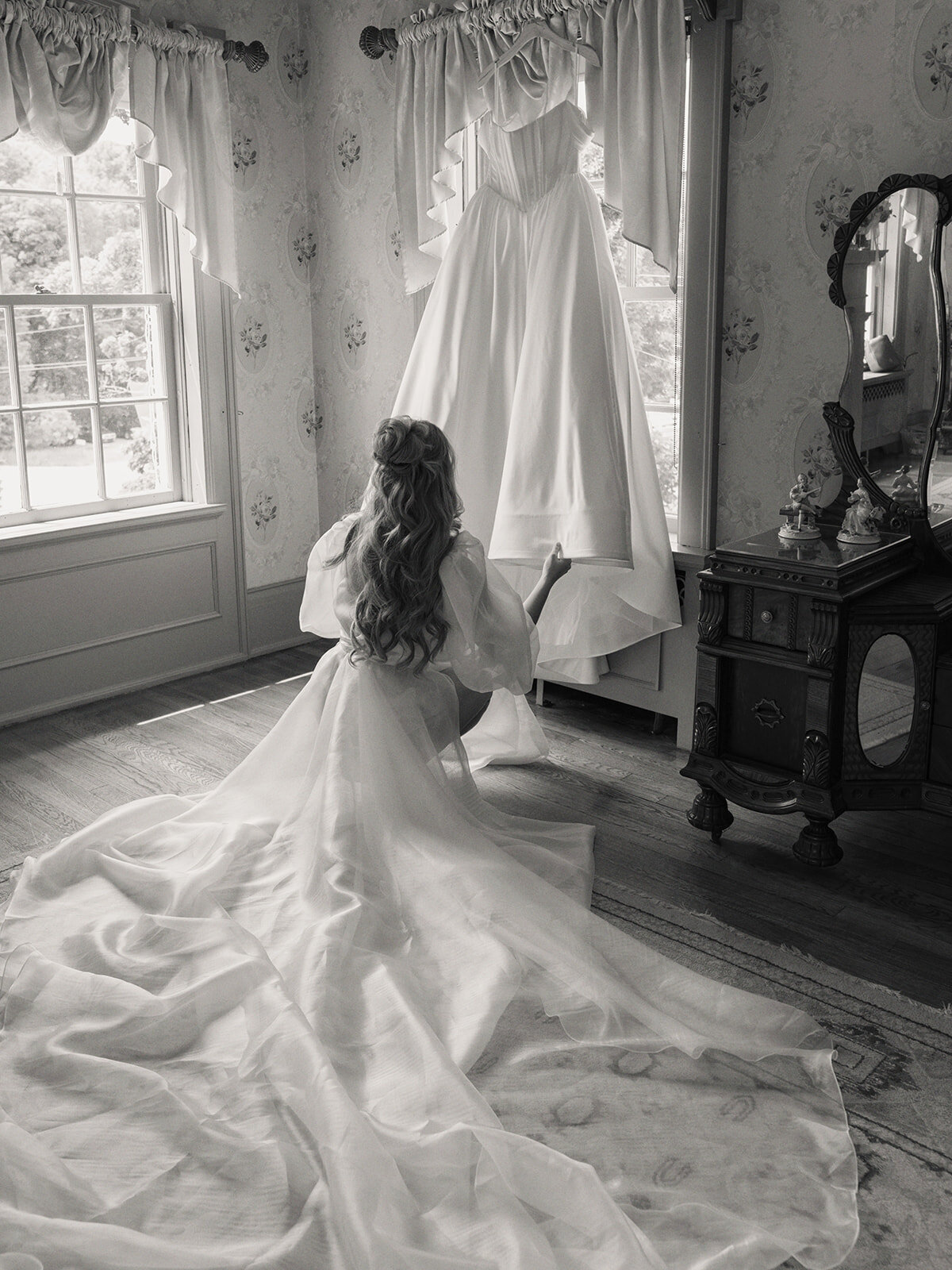 Sarah & Blake Sneak Peeks-78-2
