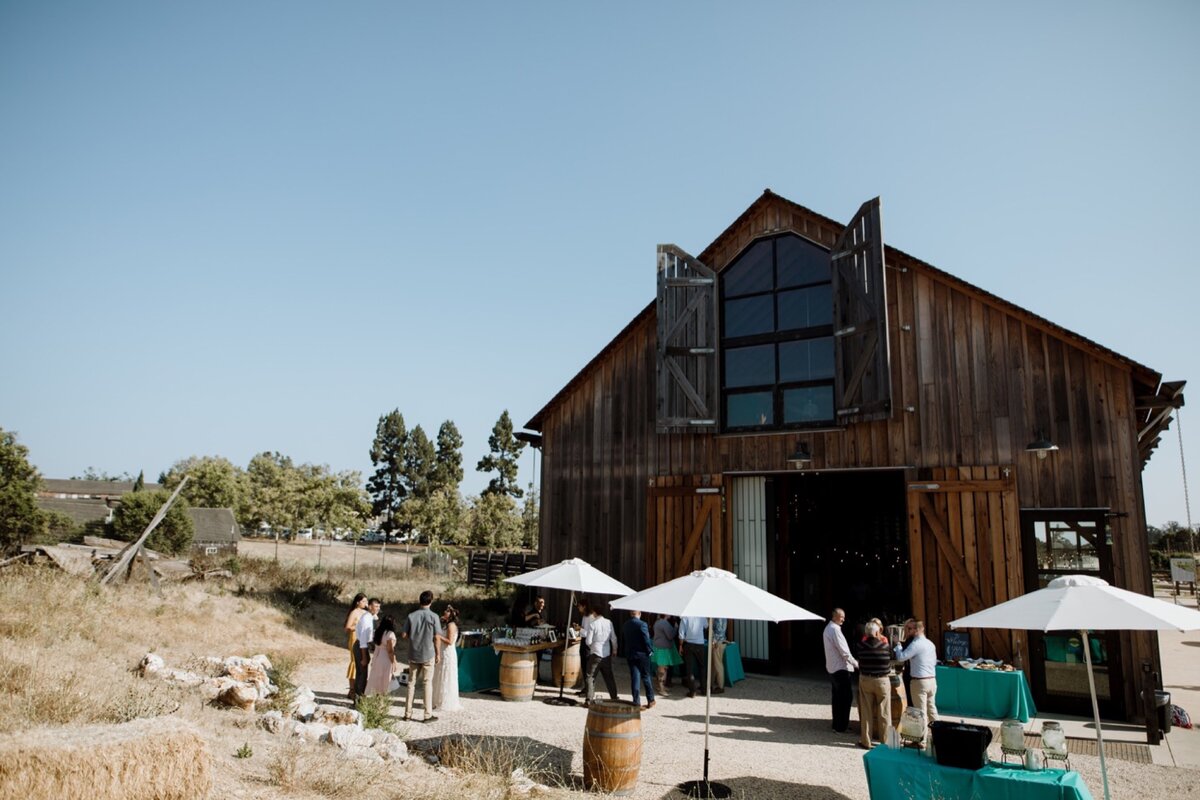 santa-cruz-cowell-ranch-hay-barn-wedding-124