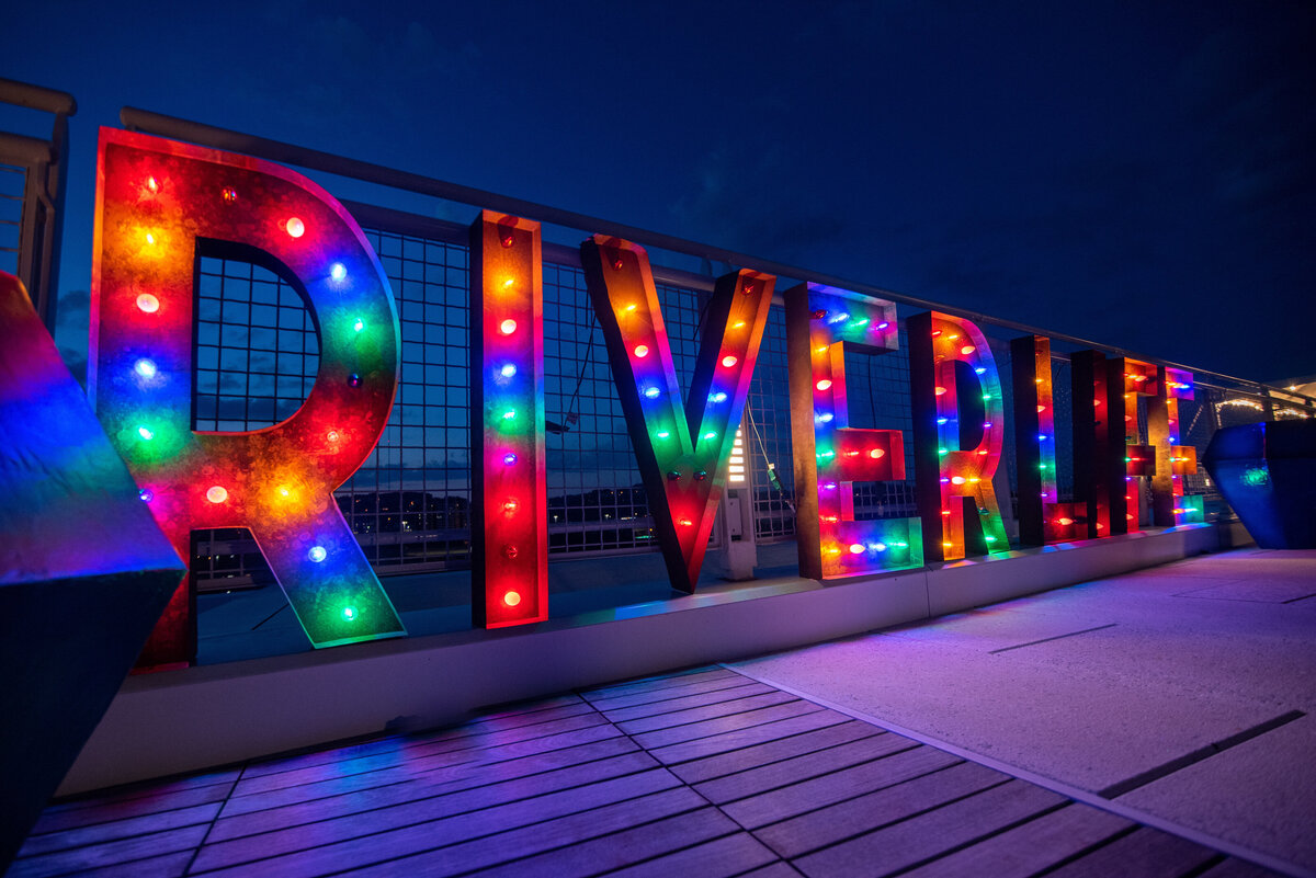 0139_KF4_0277riverlife