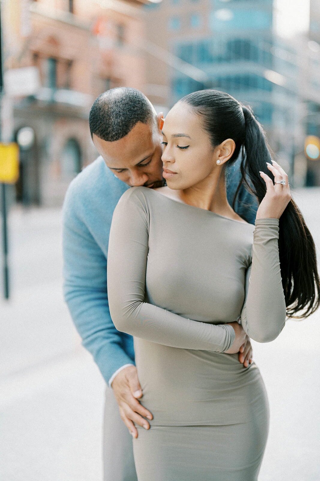 E11-Engagement-photo-shoot-in-Downtown-Toronto-Maria-and-DeVon-2025-04-14-2500px-1060
