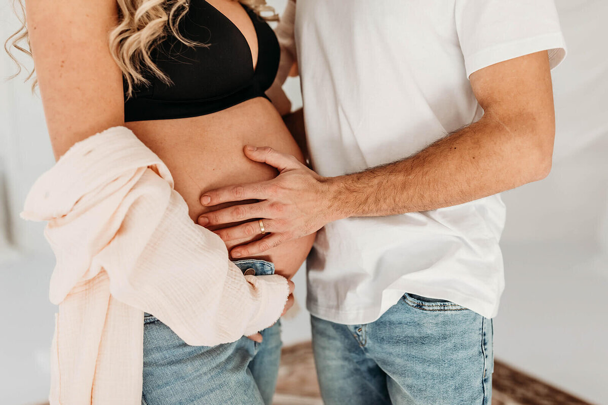 New_Hampshire_Maternity_Photographer-25