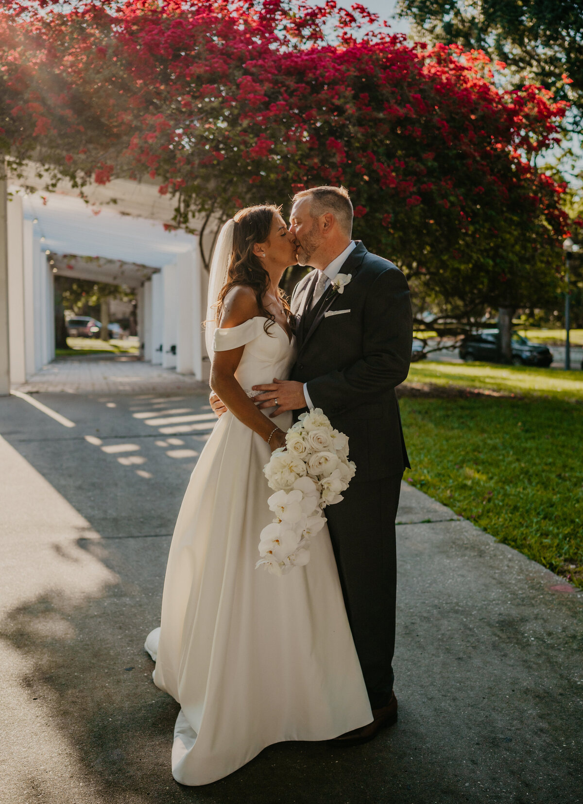 mariah-lacy-photo-the-vinoy-hotel-florida-elopement-chantilly-chic-celebrations-10