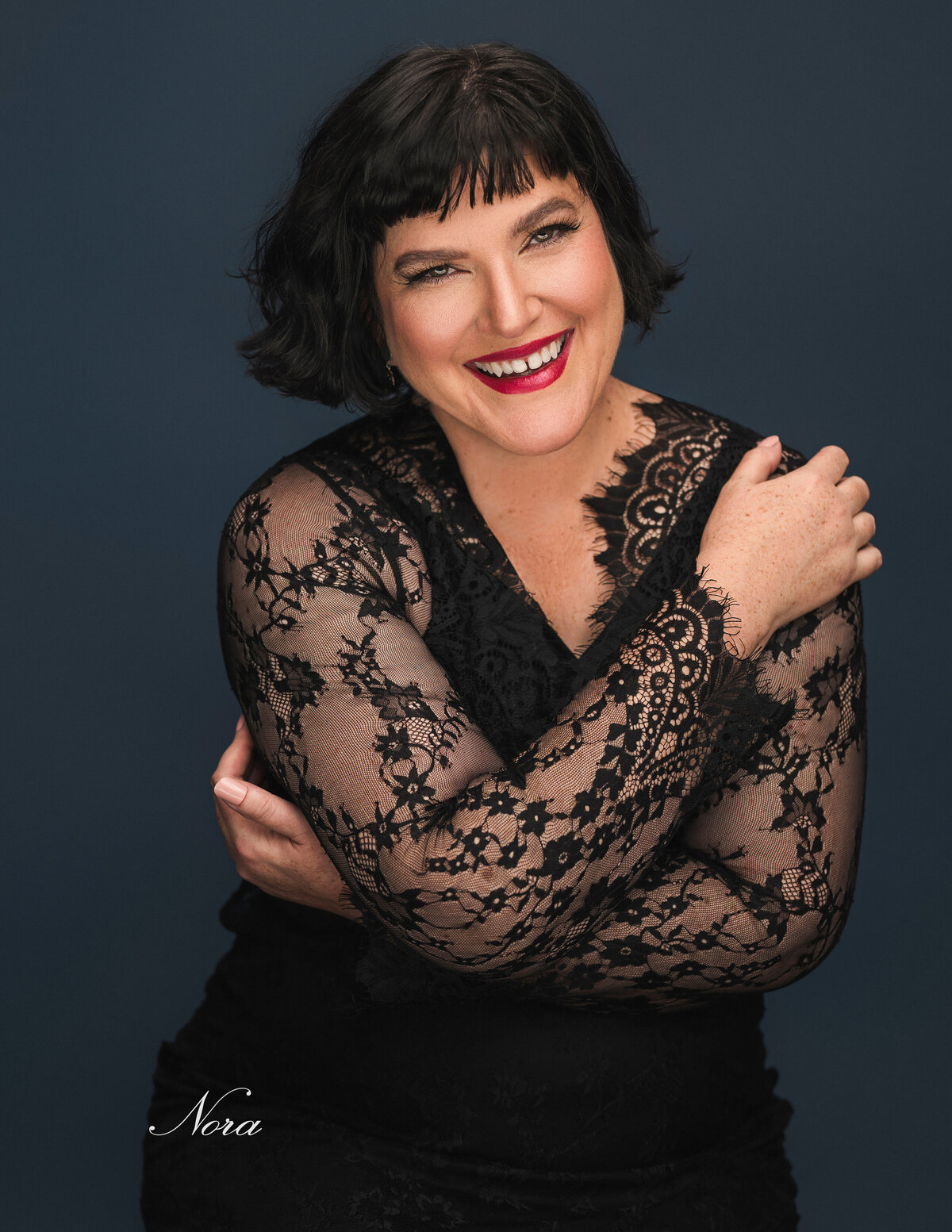 40 Over 40 by Leslie Q  Photography - Glamorous black look portrait