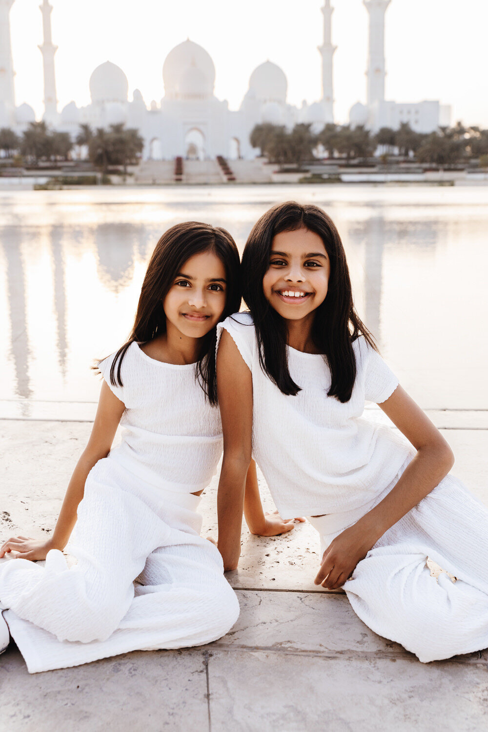 abu-dhabi-mosque-family-photography