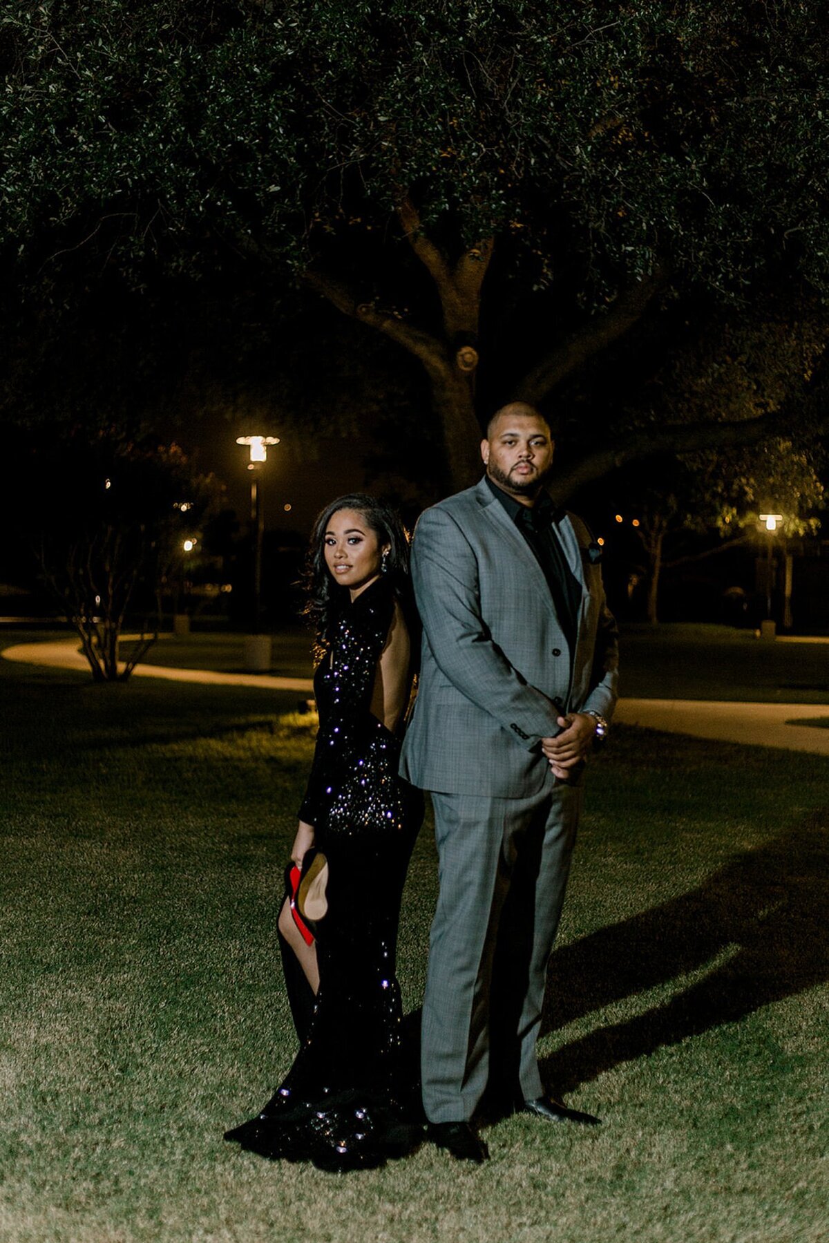 luxury downtown dallas engagement session texas wedding photographer_1100
